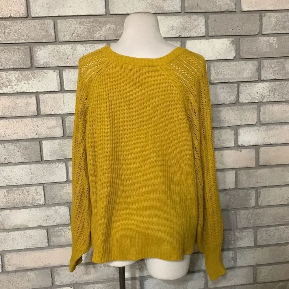 3for$20 sweater Xl - Picture 2 of 3